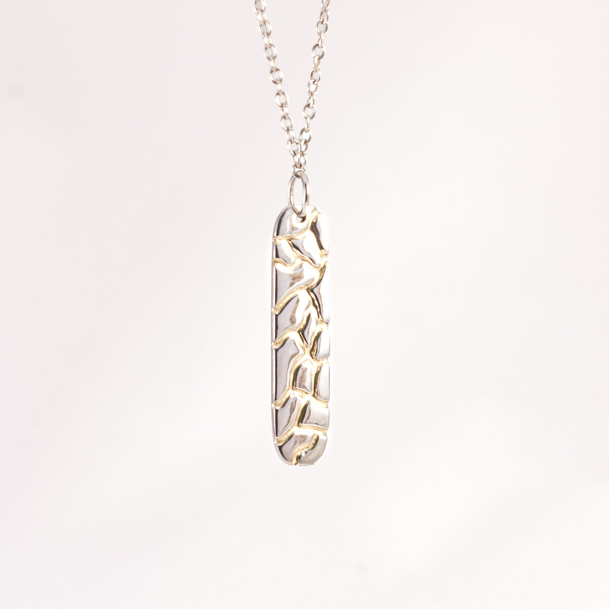 Collier pendentif BOND